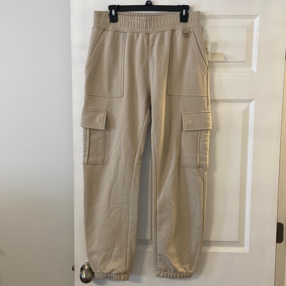 MONO B Cargo Sweatpants size L brand new with tags inseam 28” color tan
